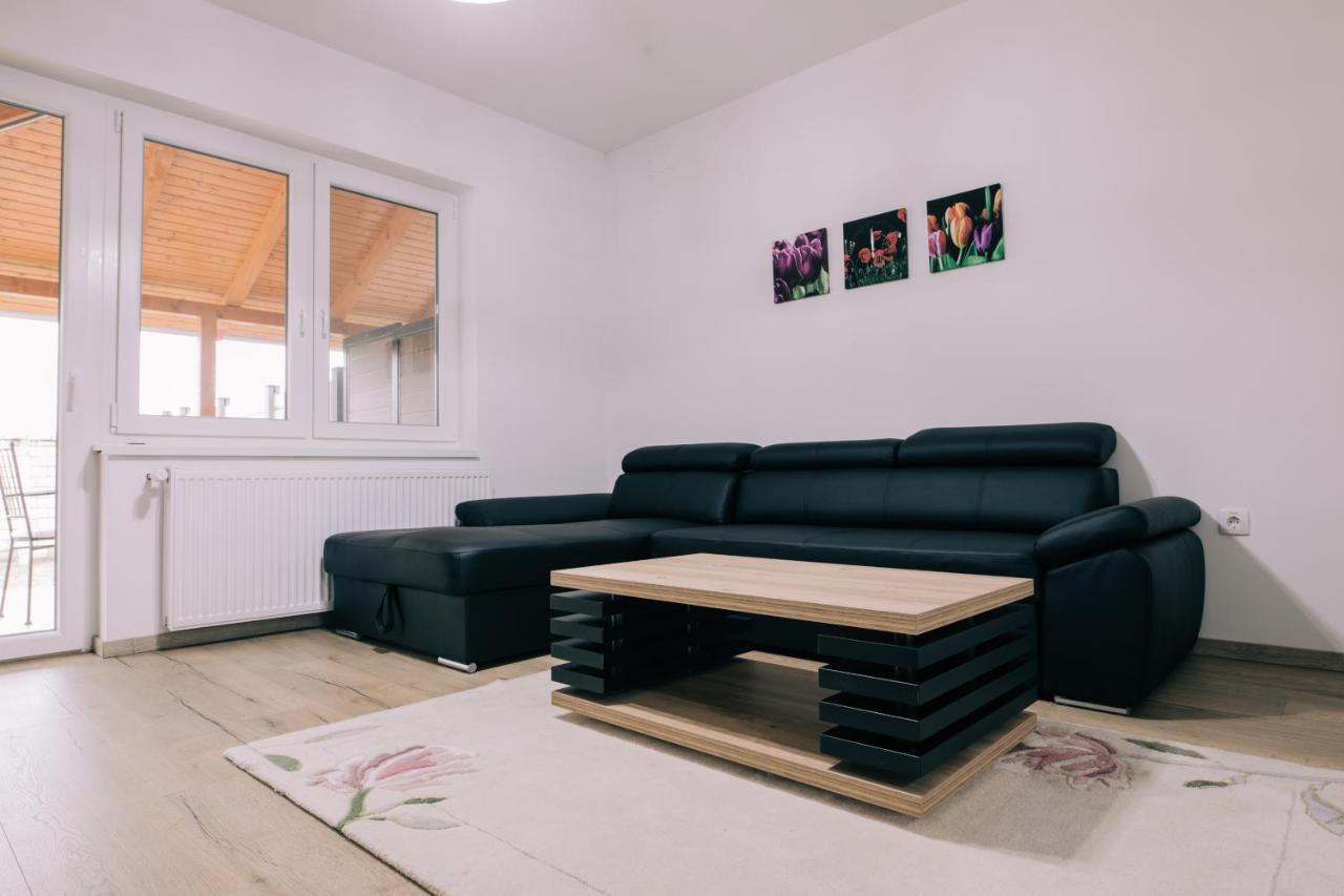 Tulip Guest House Ii. Palić Esterno foto